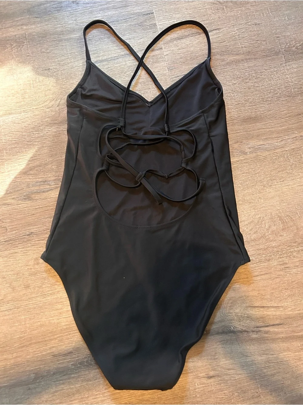 Aerie One-Piece Swimsuit Womens M Black Strappy Crisscross Back V-Neck